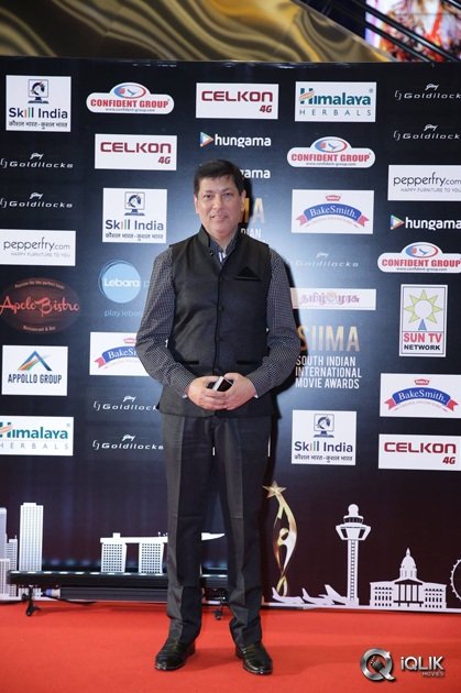 South-Indian-International-Movie-Awards-2016-Day-2